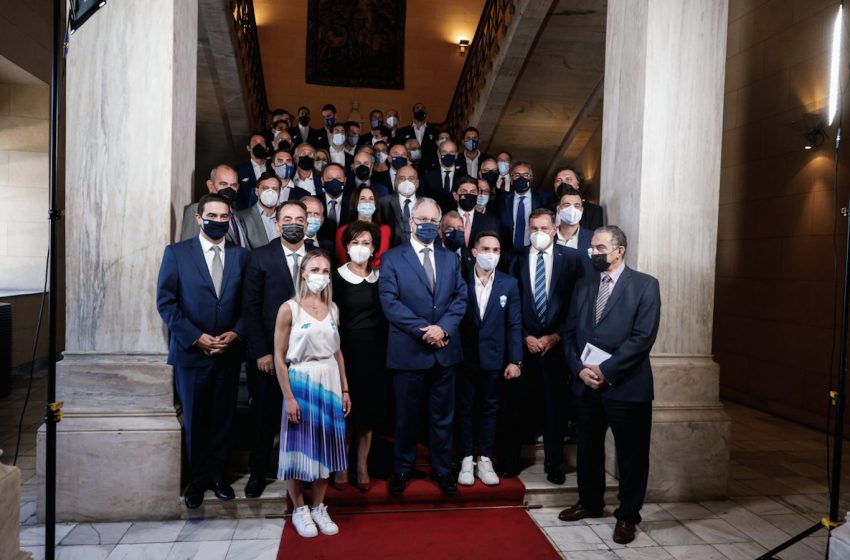  Η Βουλή τίμησε τους Έλληνες Ολυμπιονίκες του Τόκιο