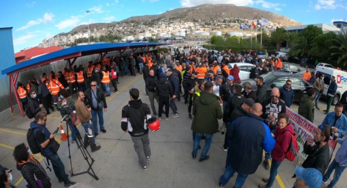  Διαμαρτυρία στην προβλήτα της COSCO για τον θάνατο του εργάτη