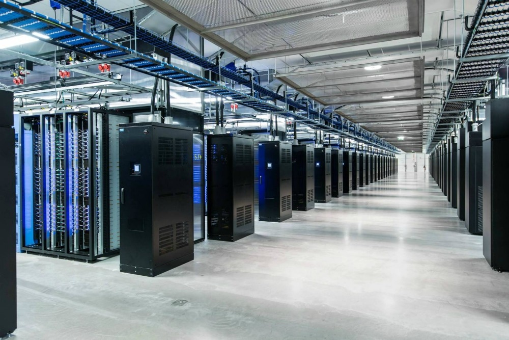 lulea fb data center interior hcj5