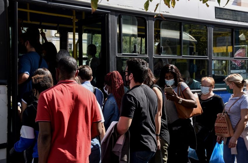  Κρίσιμη σύσκεψη επιδημιολόγων: Διπλή μάσκα στα Μέσα Mεταφοράς, σενάριο για απαγόρευση μετακίνησης ανεμβολίαστων τα Χριστούγεννα