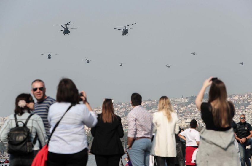  Δραματική έκκληση Καπραβέλου για τη Θεσσαλονίκη: Να γίνουν παρελάσεις χωρίς κόσμο, οι ΜΕΘ είναι γεμάτες