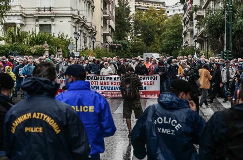  Κάντας: Ο κ. Γεραπετρίτης μας ρώτησε.. “θέλετε να πάρετε αναδρομικά ή να πάρουμε φρεγάτες;” (ηχητικό)