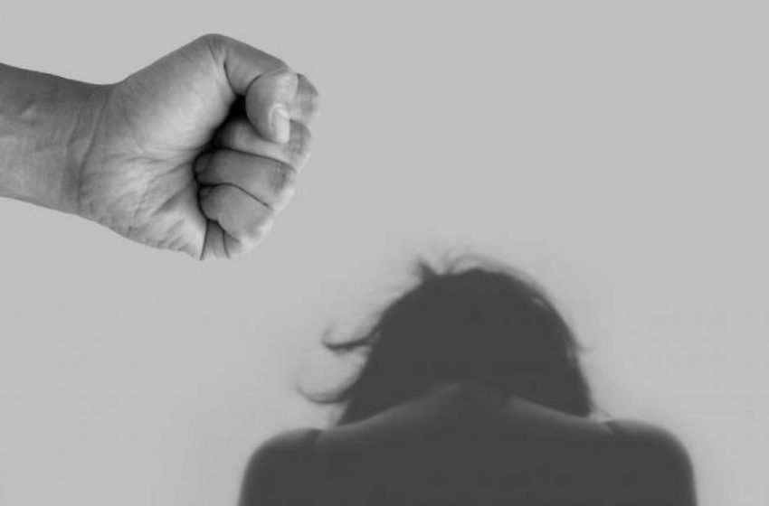  Αγρίνιο: Θύμα κακοποίησης γυναίκα – Συνελήφθησαν ο σύζυγος και ο γιος της