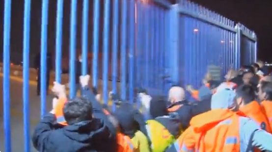  Απεργία και οργή στο λιμάνι για το θάνατο του Δημήτρη και τις συνθήκες  εργασίας (vid)