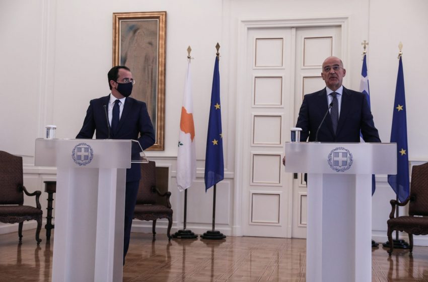  Δένδιας: Η Ελλάδα δεν απειλεί κανέναν, αλλά δεν εκφοβίζεται από παράνομες ενέργειες (vid)