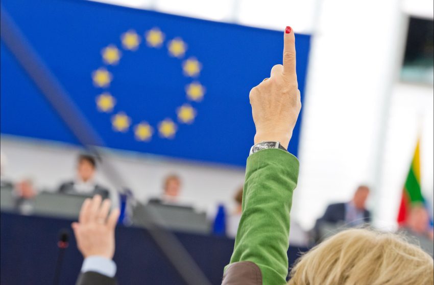  Το Ευρωκοινοβούλιο ψήφισε την άρση της πατέντας του εμβολίου – Καταψήφισαν οι ευρωβουλευτές της ΝΔ