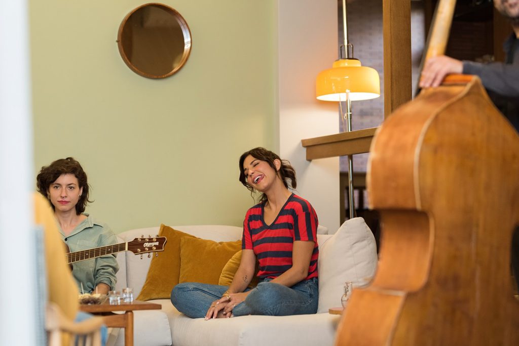 ΠεΤαΛούΔα: Το δεύτερο single της Κατερίνας Παπουτσάκη κυκλοφόρησε 18 24149B3A 186F 4831 A886 144121F27C71