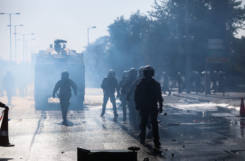  ΚΚΕ – Απρόκλητη η επίθεση των ΜΑΤ στους πυροσβέστες