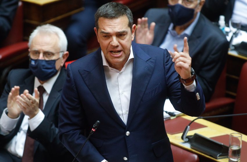  Τσίπρας: Να φέρετε στη Βουλή τη σύμβαση σκάνδαλο για το Κέντρο Αεροπορίας Καλαμάτας