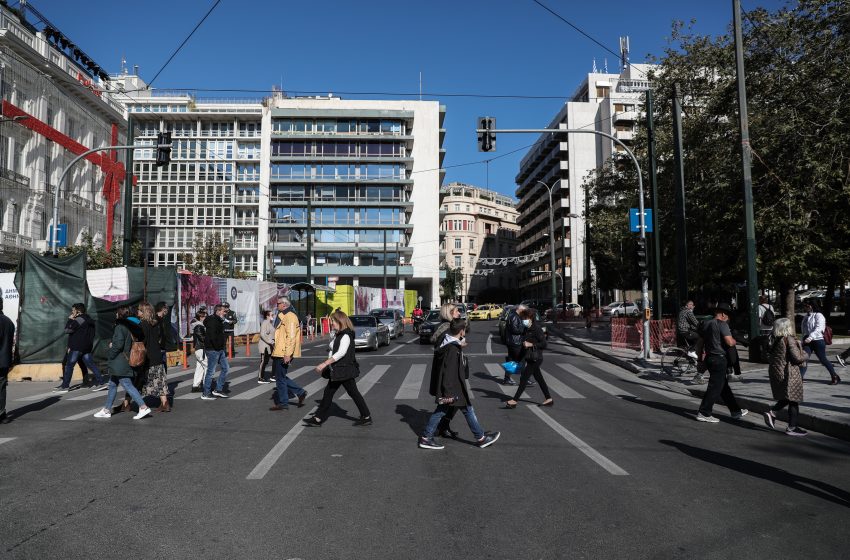  Νέα μέτρα: Πόσα θα πληρώνει κάθε μήνα ένας ανεμβολίαστος 60αρης