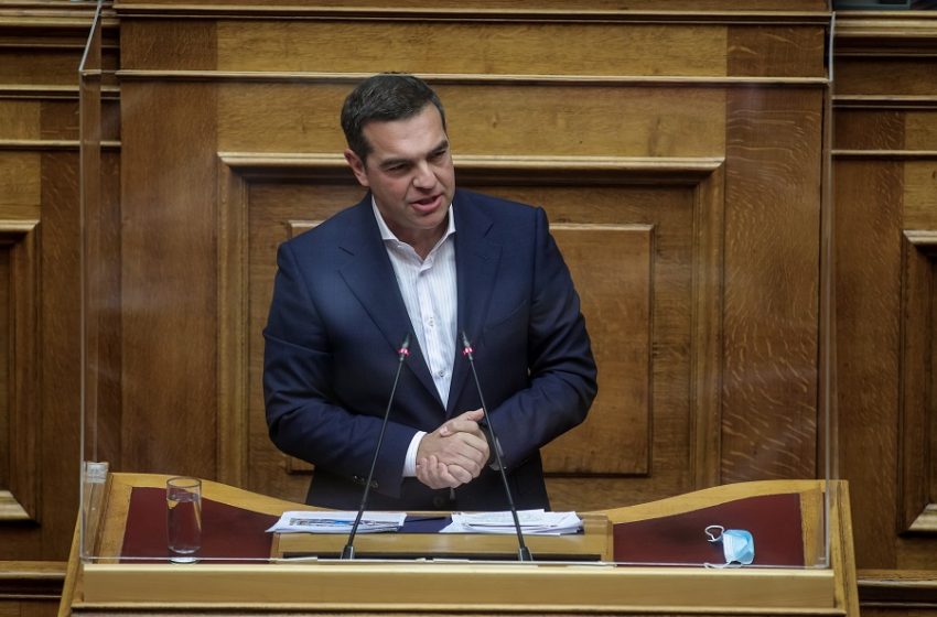  Τσίπρας: Μας κυβερνά ένας αρνητής της πραγματικότητας, της αλήθειας, της Ιστορίας