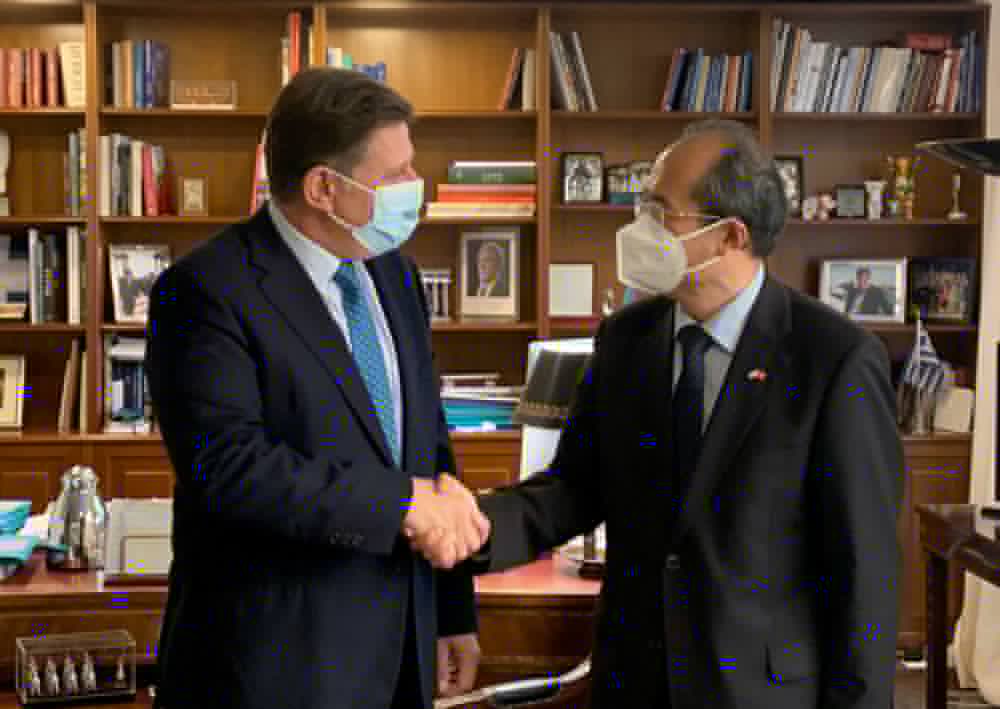 54BB9237 C648 4E6A 9605 D4514F58463C