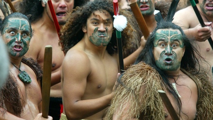  Φυλή των Μαορί ζήτησε από τους αντιεμβολιαστές να μην χρησιμοποιούν τον χορό “χάκα” στις διαδηλώσεις