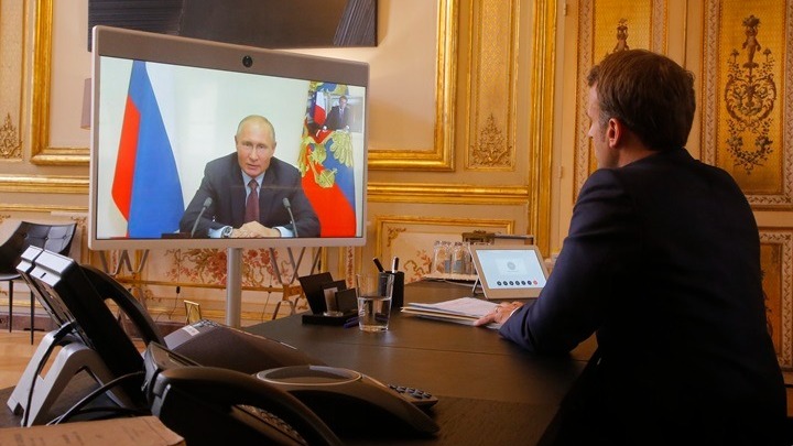  Μακρόν και Πούτιν συμφώνησαν στην ανάγκη αποκλιμάκωσης της κρίσης στα σύνορα της Λευκορωσίας