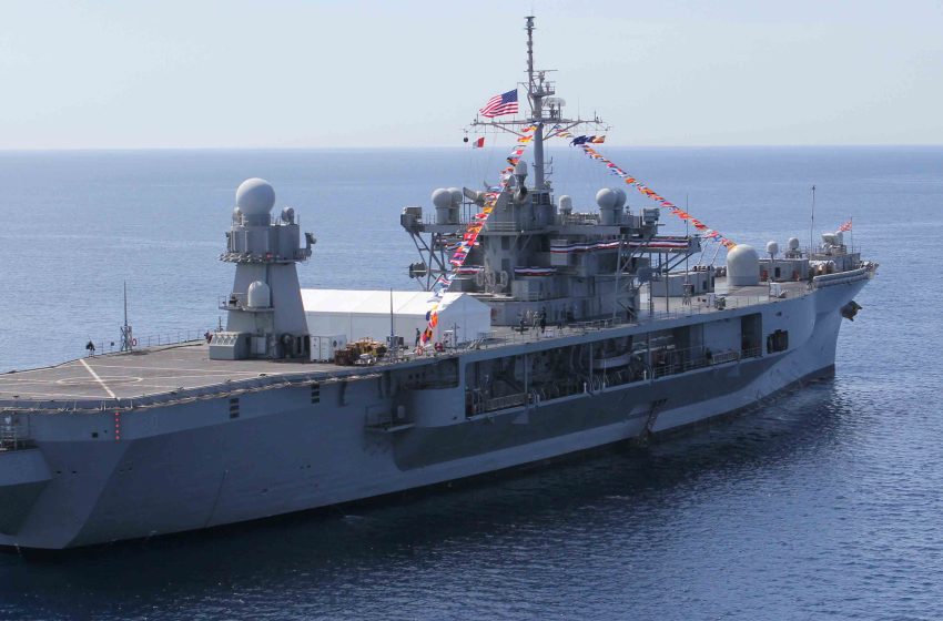  Ρωσία: Το Πολεμικό Ναυτικό παρακολουθεί αμερικανικό πολεμικό πλοίο στη Μαύρη Θάλασσα
