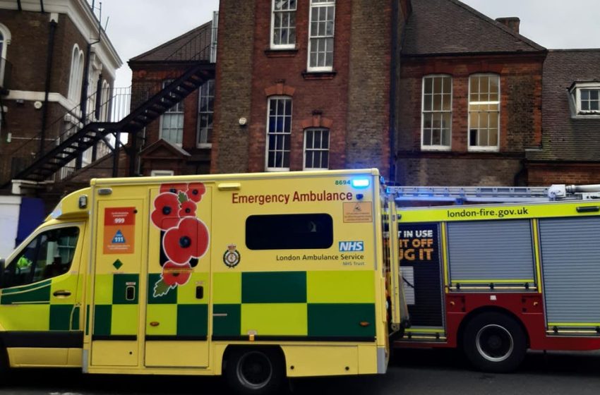  Λονδίνο: Κατέρρευσε οροφή σχολείου – Τραυματίστηκαν μαθητές