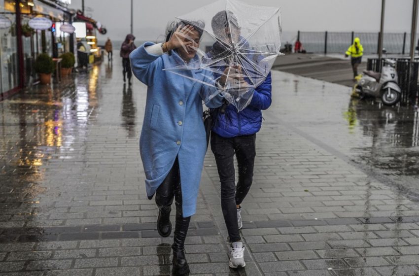  Τουλάχιστον 4 νεκροί σε καταιγίδα στην Κωνσταντινούπολη