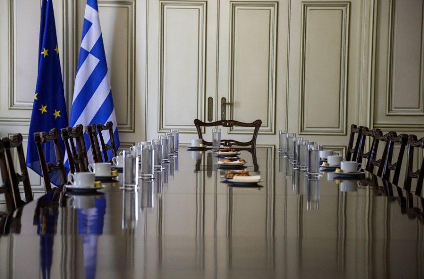  Μητσοτάκης: Τι σημαίνει η προσωπική επίθεση στον Ανδρουλάκη και η ταύτιση του με τον ΣΥΡΙΖΑ