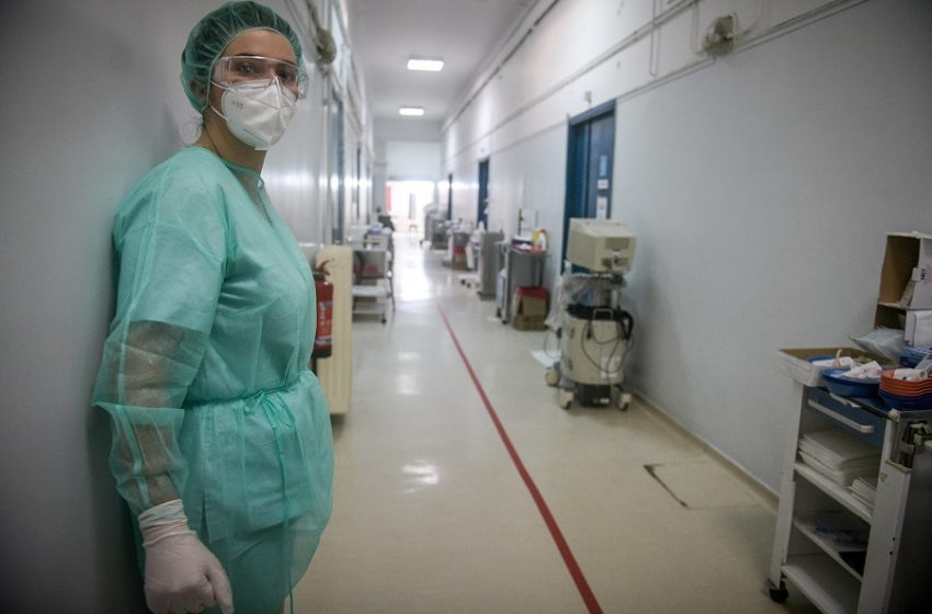  Εφιαλτικός Νοέμβριος – Απελπιστική η κατάσταση στα νοσοκομεία – Αρνητές σε… αμόκ