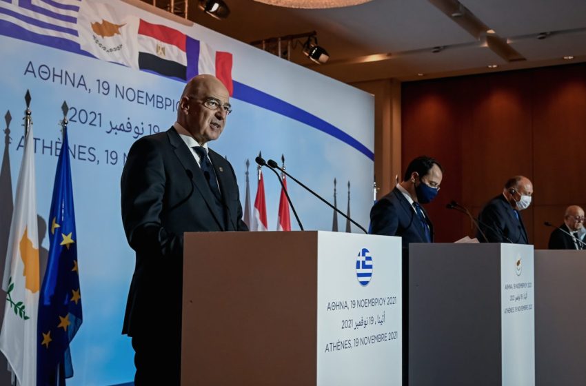  Δένδιας: Να ακολουθήσουν και άλλα κράτη-μέλη της ΕΕ το παράδειγμα της Γαλλίας