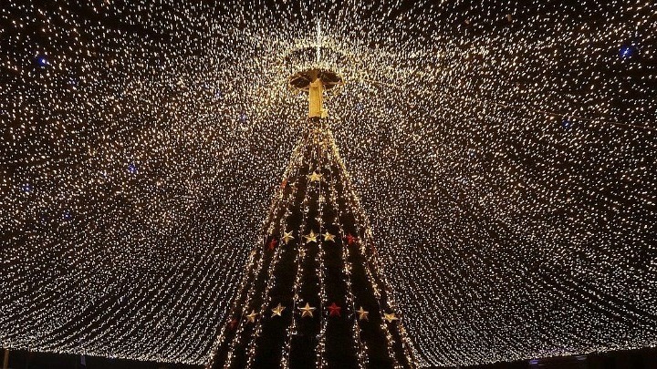  Χριστούγεννα χωρίς τις παραδοσιακές αγορές – Η αύξηση των κρουσμάτων δεν αφήνει περιθώρια για εορταστικές εκδηλώσεις
