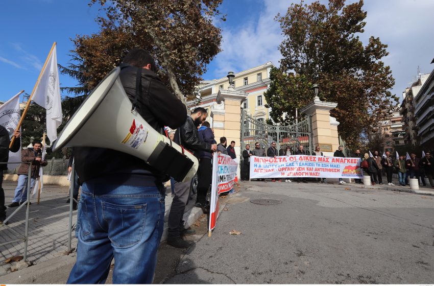  Συγκεντρώσεις στη Θεσσαλονίκη  υπέρ την κυριακάτικης αργίας και κατά των αναστολών στην υγεία