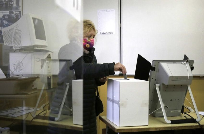  Στις κάλπες οι Βούλγαροι για τον 2ο γύρο των προεδρικών εκλογών