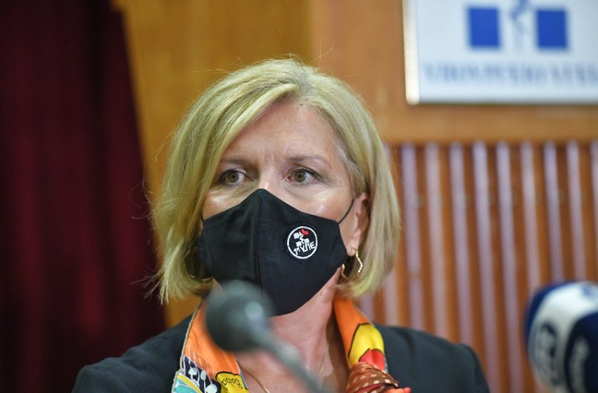  Γκάγκα: Οι μάσκες παραμένουν στους εσωτερικούς χώρους
