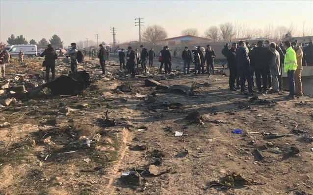  Ιράν: 9 νεκροί σε σύγκρουση μικρού λεωφορείου με φορτηγό
