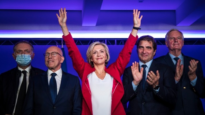  Γαλλία: Δημοσκόπηση δείχνει την Πεκρές να κερδίζει τον Μακρόν στον δεύτερο γύρο των προεδρικών εκλογών