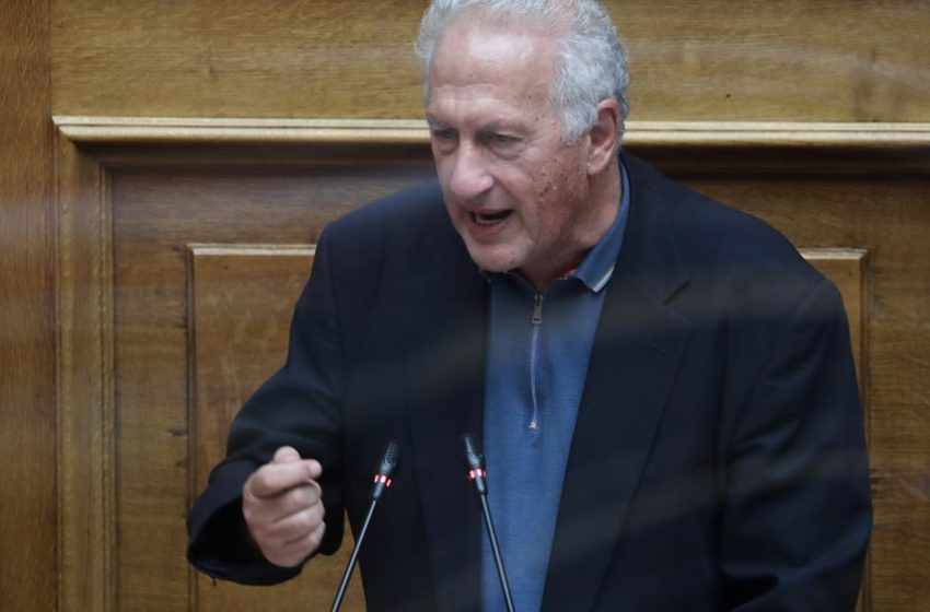  Σκανδαλίδης: Τέτοιος ομαδικός διωγμός υπαλλήλων δεν έχει ξανασυμβεί