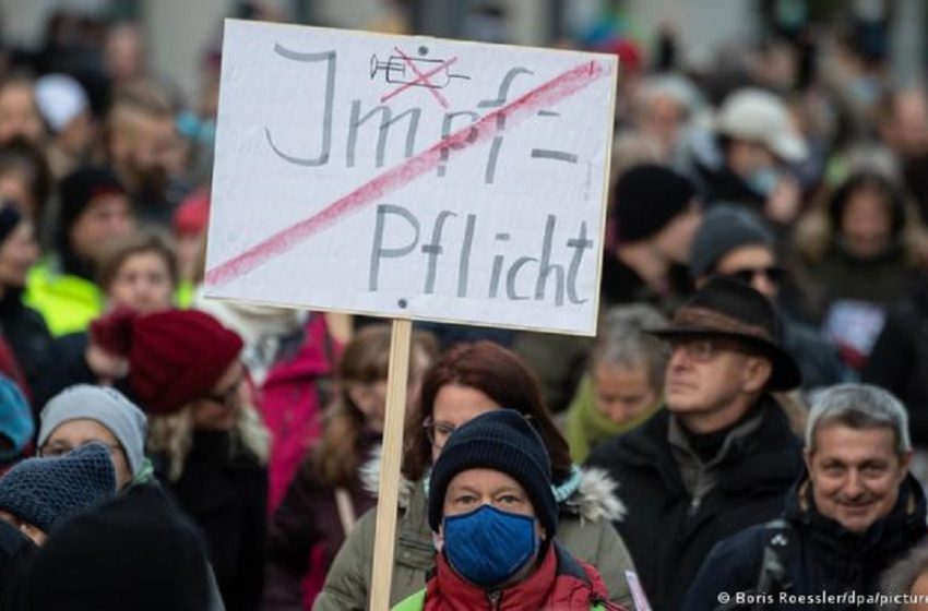  Γερμανία: Διαδηλώσεις κατά του υποχρεωτικού εμβολιασμού