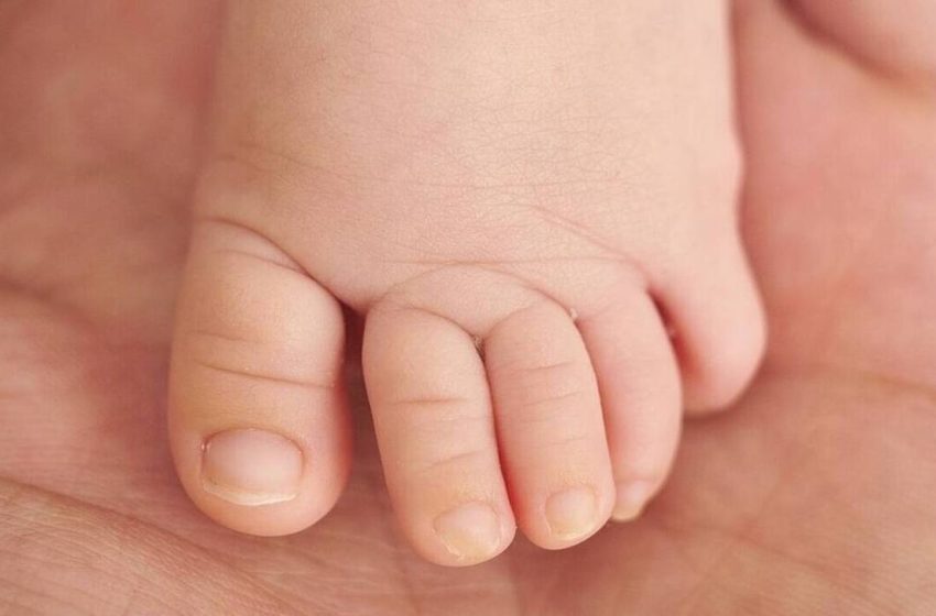  Δήλωσε τη γέννηση του εγγονού του 11 μέρες μετά για να πάρει 2.000 ευρώ επίδομα