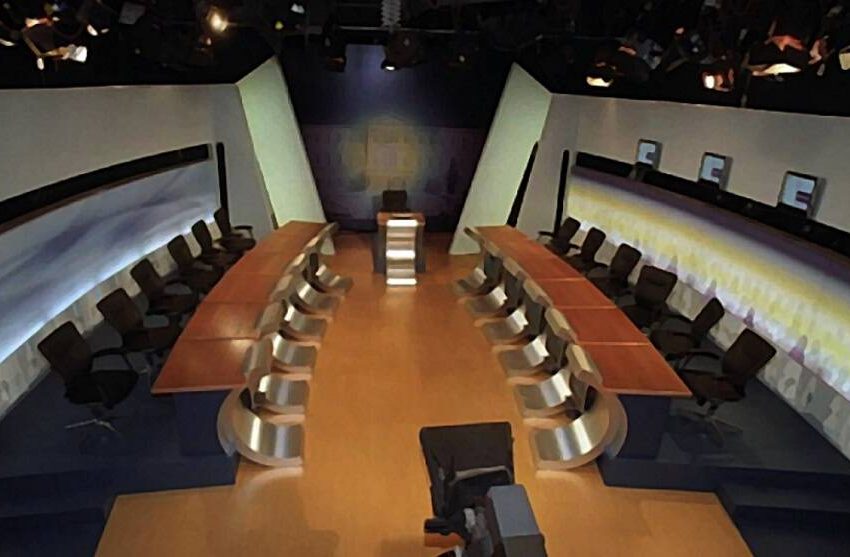  Διακομματική Επιτροπή: Δεν τα βρήκαν για το debate – Δύο τηλεμαχίες ζητάει ο ΣΥΡΙΖΑ