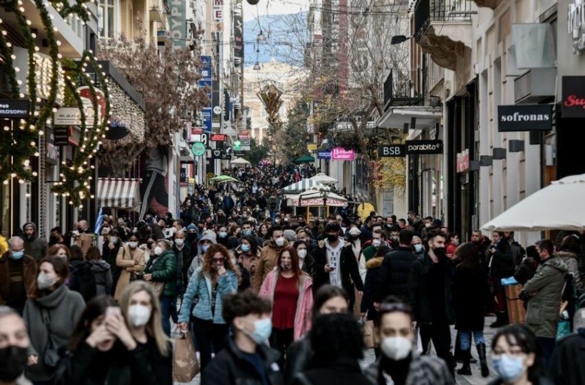  Κρούσματα: Στα ίδια υψηλά επίπεδα, πάνω από 30.000 – Ανησυχία για την Αθήνα