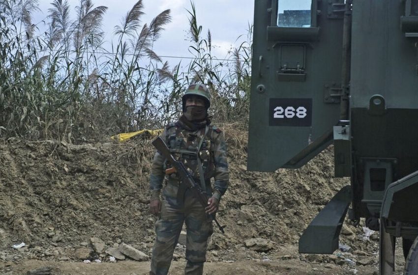  Ινδία: Οι δυνάμεις ασφαλείας σκότωσαν 13 άμαχους – Νόμιζαν ότι ήταν αντάρτες
