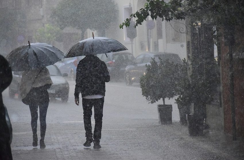  Καιρός την Τετάρτη: Νεφώσεις με τοπικές βροχές και καταιγίδες