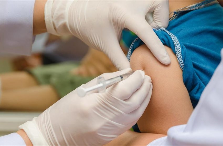  Στις 15 Δεκεμβρίου ξεκινούν τα εμβόλια για τα παιδιά 5-11 ετών – Πότε θα ανοίξει η πλατφόρμα των ραντεβού