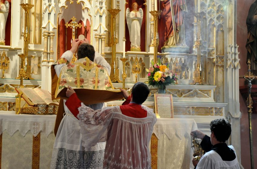  Έρευνα της ισπανικής Καθολικής Εκκλησίας για την κακοποίηση παιδιών από ιερείς