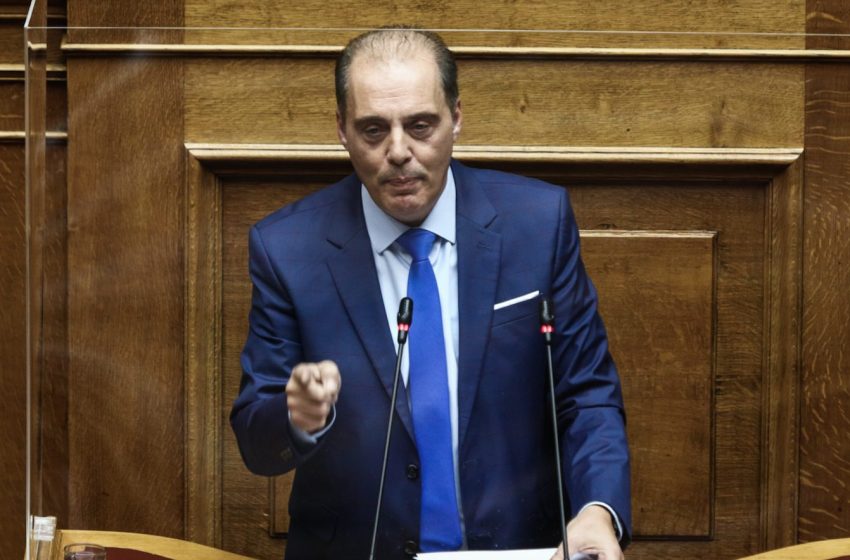  Βελόπουλος: “Δεν μας αφορά η συγκυβέρνηση” – “Προσπαθούν προσβλητικά να μας εμπλέξουν”