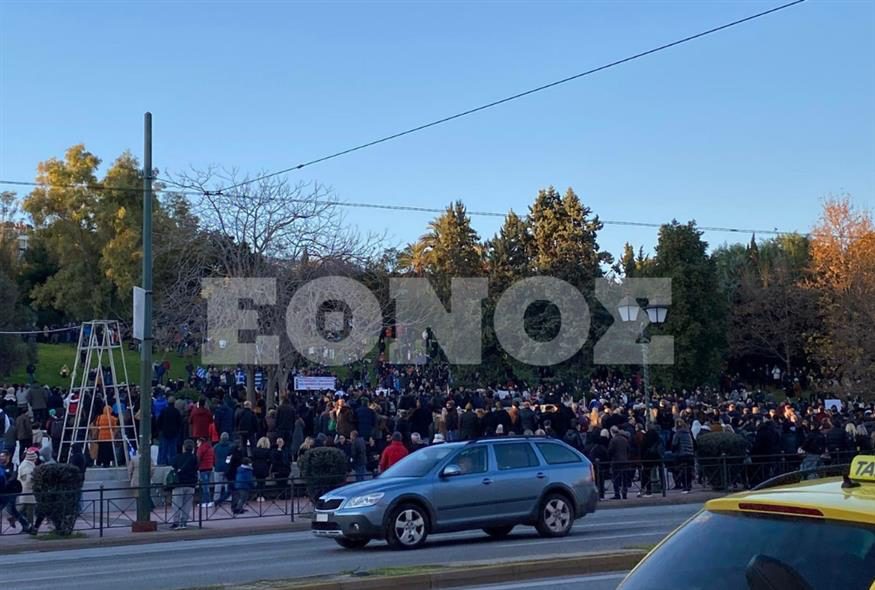 αντιεμβολιαστές μέγαρο μουσικής