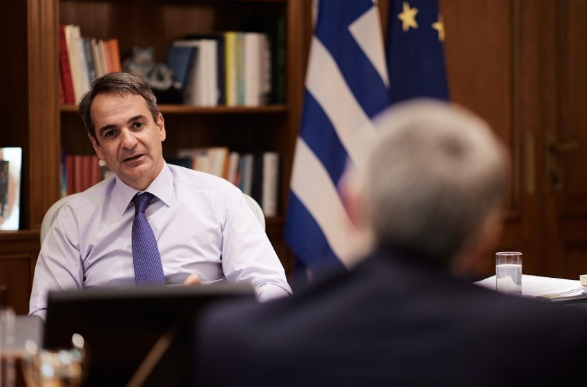  Μητσοτάκης: Στις αρχές Μαΐου η νέα αύξηση του κατώτατου μισθού