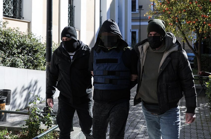  Στη φυλακή ο 46χρονος  για απόπειρα ανθρωποκτονίας της συντρόφου του