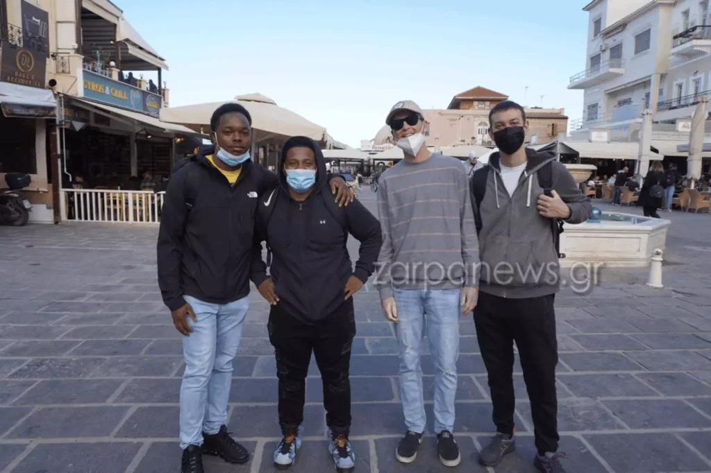 56317177 972B 44F3 A251 103A501C09D1