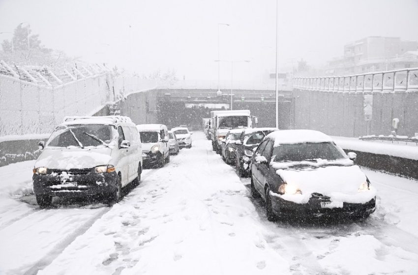  Μια επιστήμονας δίνει τρομακτική διάσταση για τους εγκλωβισμένους της Αττικής Οδού