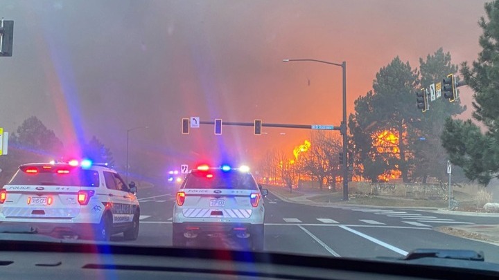  Τρεις άνθρωποι αγνοούνται από την πυρκαγιά στο Κολοράντο