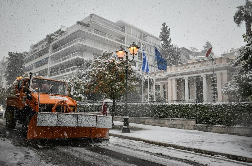  Ποιοι κεντρικοί δρόμοι είναι κλειστοί στην Αττική, πού χρειάζονται αλυσίδες