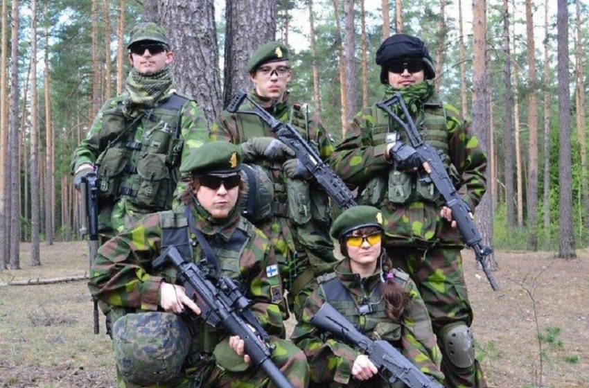  Φινλανδία: Ενισχύει τη στρατιωτική της ετοιμότητα εν μέσω της κλιμακούμενης κρίσης στην Ουκρανία