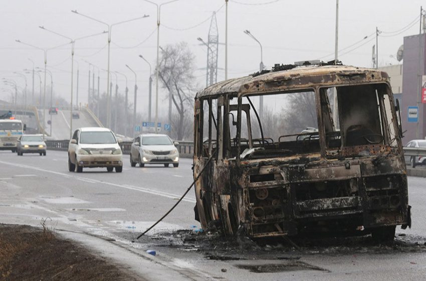  Καζακστάν: Ο Τοκάγιεφ μιλά για “τρομοκρατική επίθεση” με τη συμμετοχή ξένων μαχητών