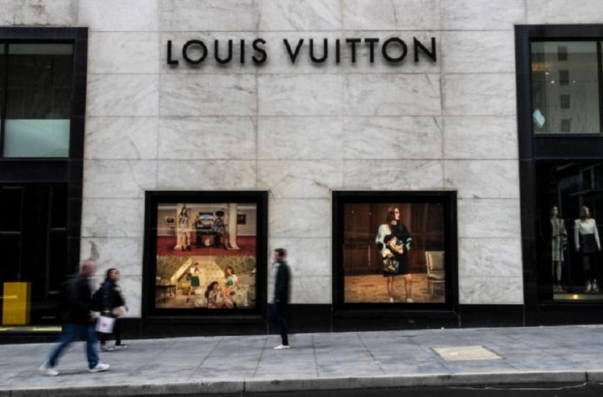  Ιστορικό ρεκόρ πωλήσεων για την Louis Vuitton το 2021 – Πάνω από 64 δισ. ευρώ